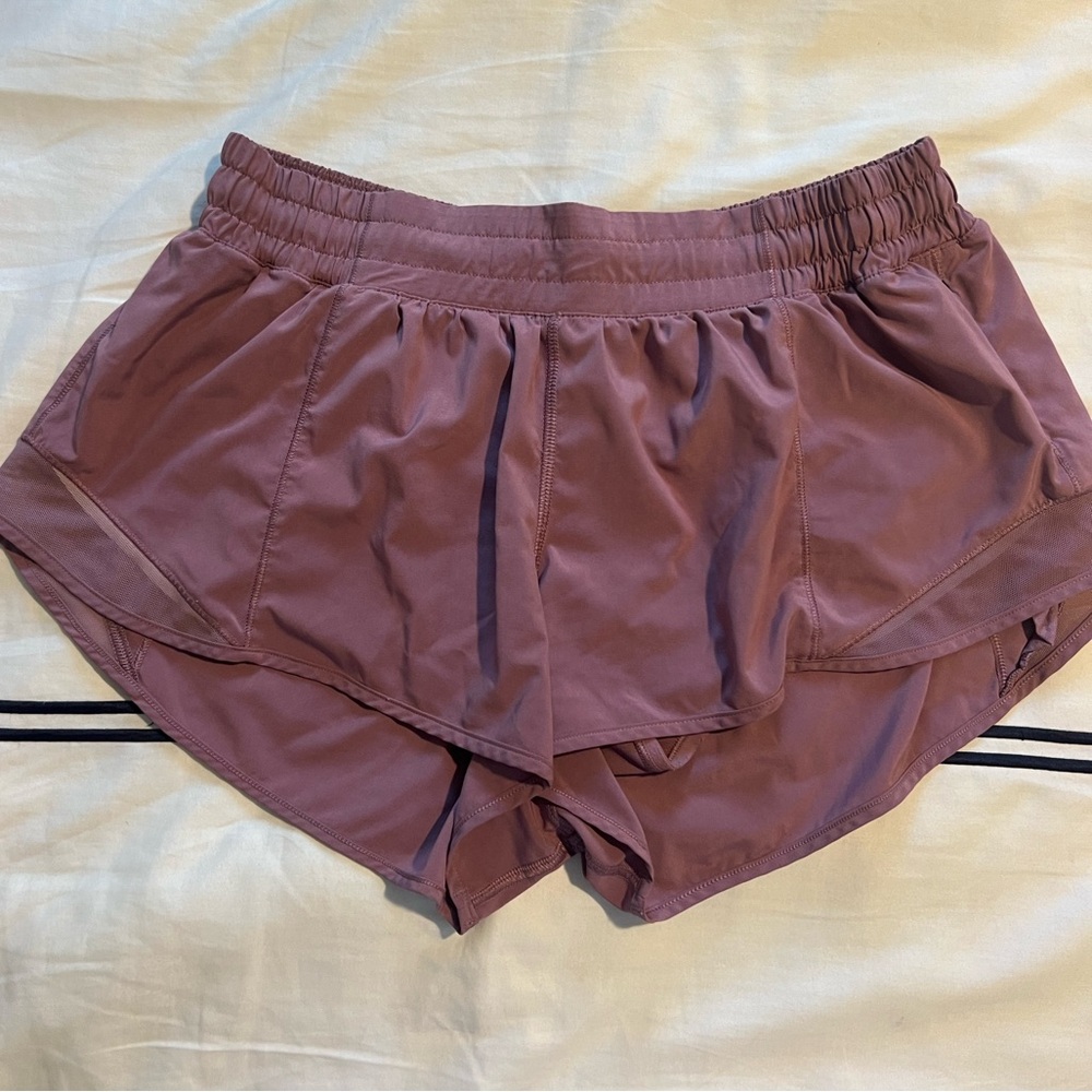 Lululemon Hotty Hot shorts size 10